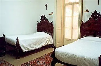 Отель Family Macedo B&B 2*