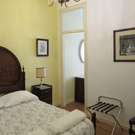 Family Macedo B&B Отель Лиссабон