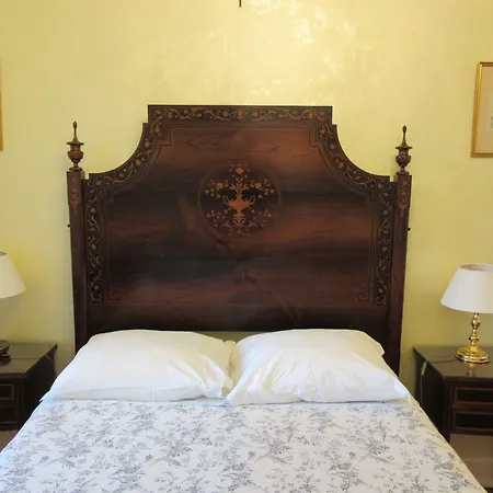 Отель Family Macedo B&B