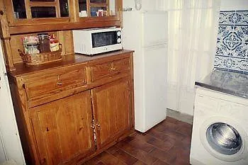 Family Macedo B&B Лиссабон