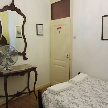 فندق Family Macedo 2*