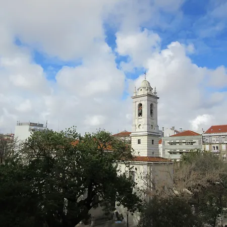 Family Macedo فندق 2*