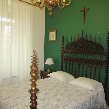 Family Macedo فندق